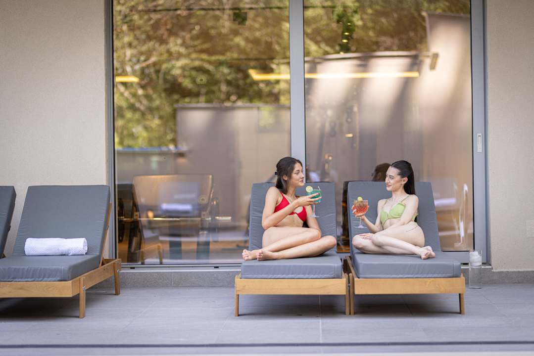 Pool Poseidon Beach Resort - a NEW 5-Star Experience, PREMIUM ALL INCLUSIVE, EV Station