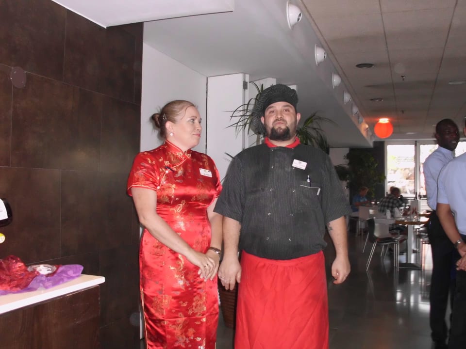 Orientalisches Buffet R2 Bahía Playa Design Hotel & Spa - Adults Only