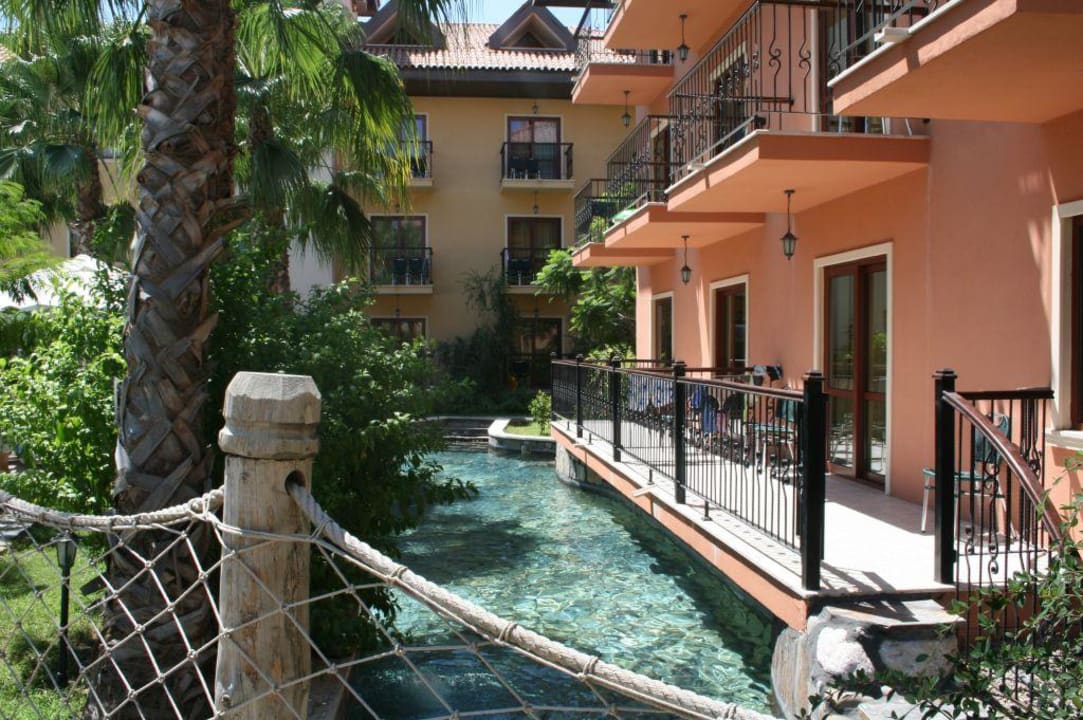 Lazy River Club Grand Aqua