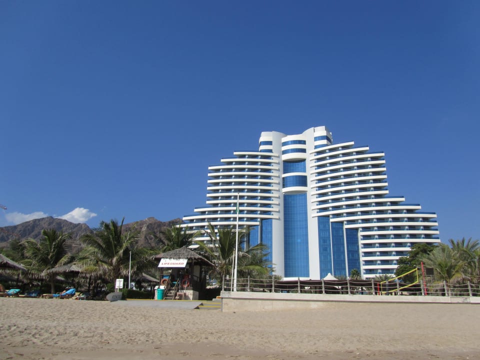 Hotel vom Strand Hotel Le Meridien Al Aqah Beach Resort