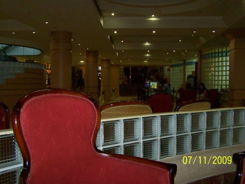 Bar Seagull Beach Resort