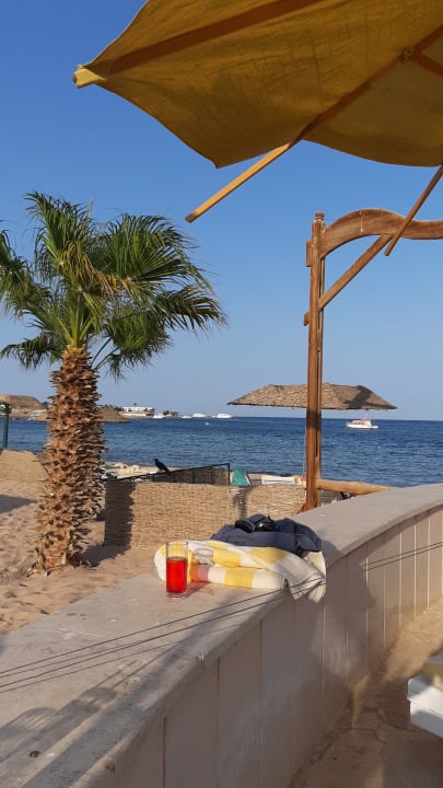 Strand Lotus Bay Beach Resort