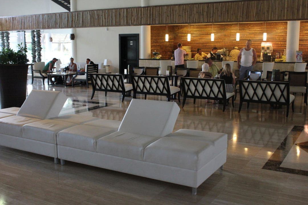 Klimatisierter luxuriöser Lobbybereich TRS Turquesa Hotel - Adults only