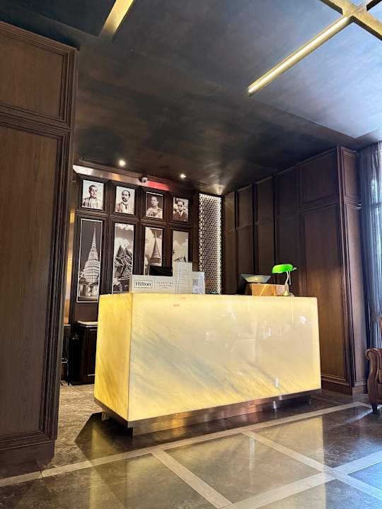 Lobby Metropolis Suites Bangkok, Tapestry Collection by Hilton