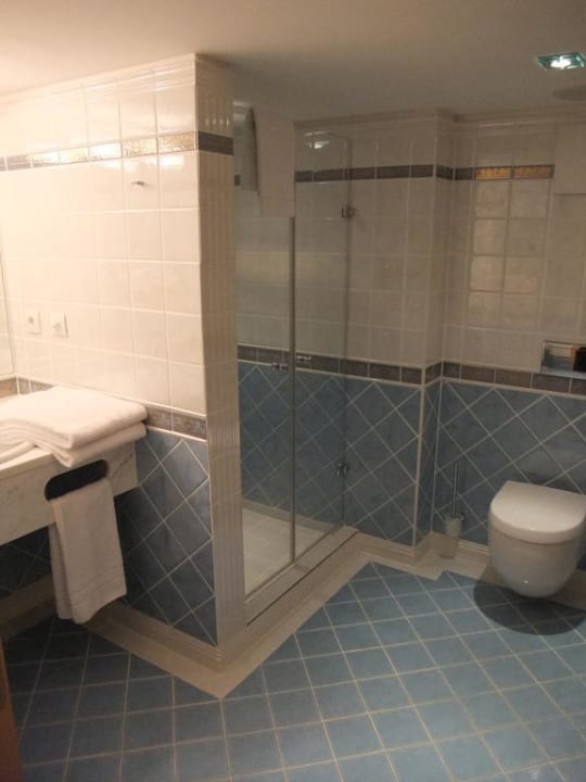 Appartement 301 - Badezimmer Strandhotel Sassnitz