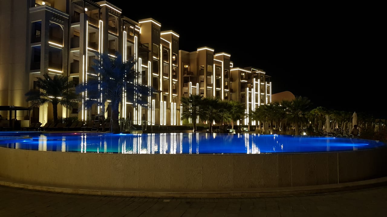 Pool DoubleTree by Hilton Resort & Spa Marjan Island