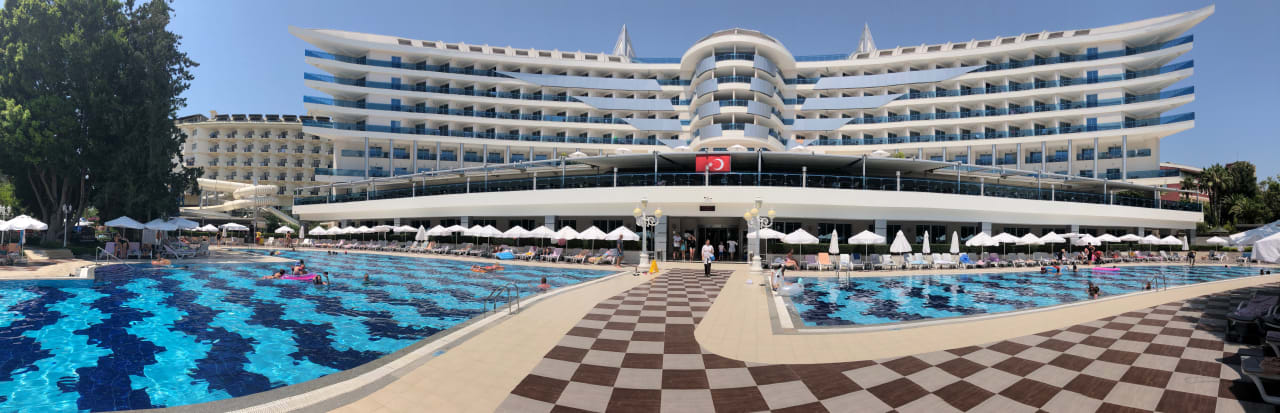 Außenansicht Hotel Botanik Platinum