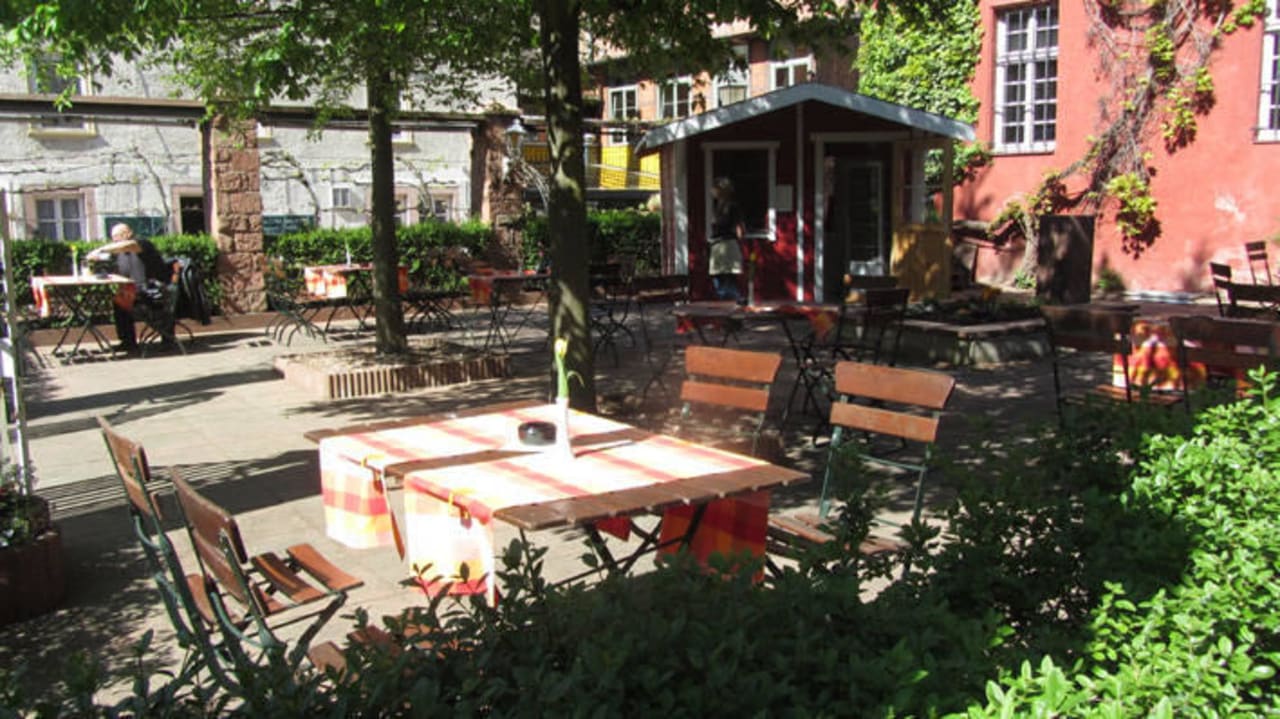 Unsere neue Terrasse "am Hartigsbau" Zipf's Wein- und Gasthof Steuer
