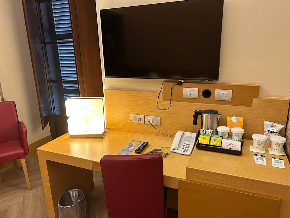 Zimmer UNAHOTELS Napoli