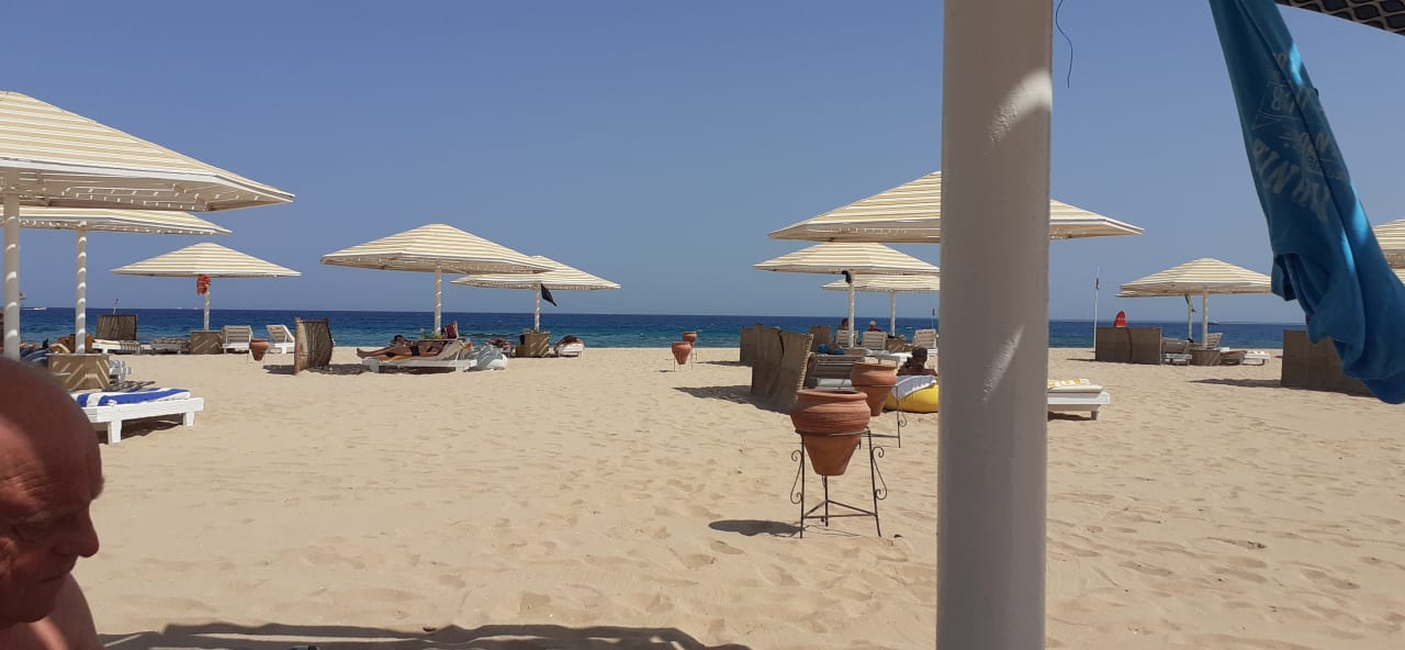 Strand Menaville Safaga