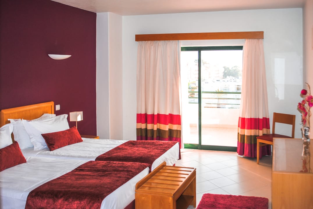 Zimmer Grand Muthu Forte da Oura