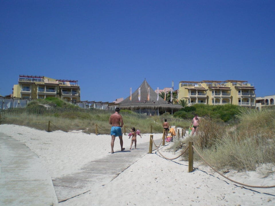 Außenansicht vom Strand Zafiro Bahia
