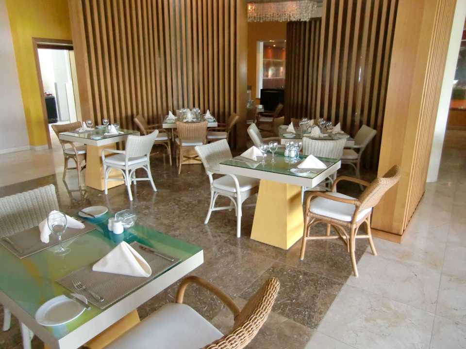 Seaside-Speisesaal Secrets Royal Beach Punta Cana - Adults only