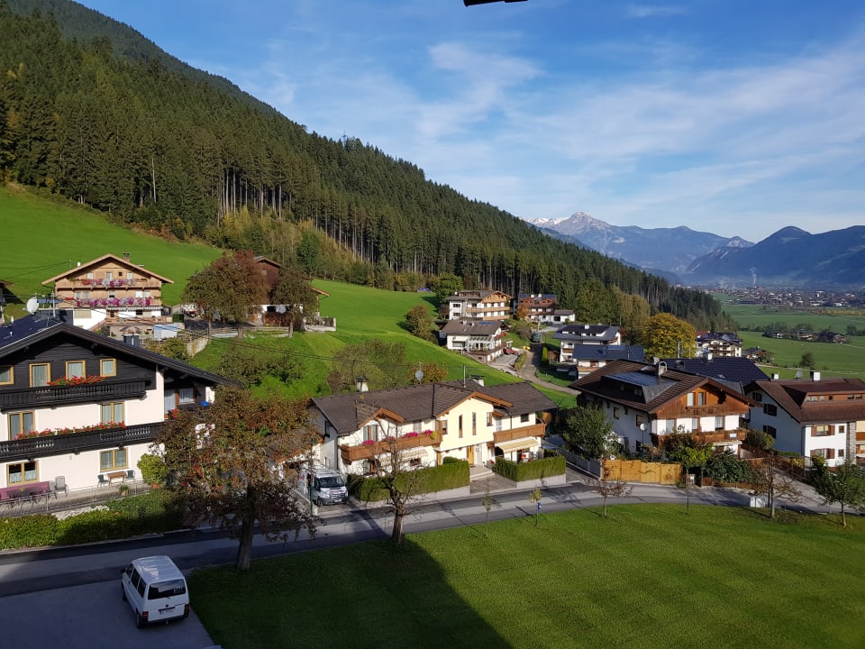 Ausblick Platzlhof - Mein Hotel im Zillertal