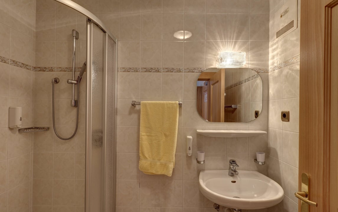 Badezimmer neu Hotel Burgfrieden