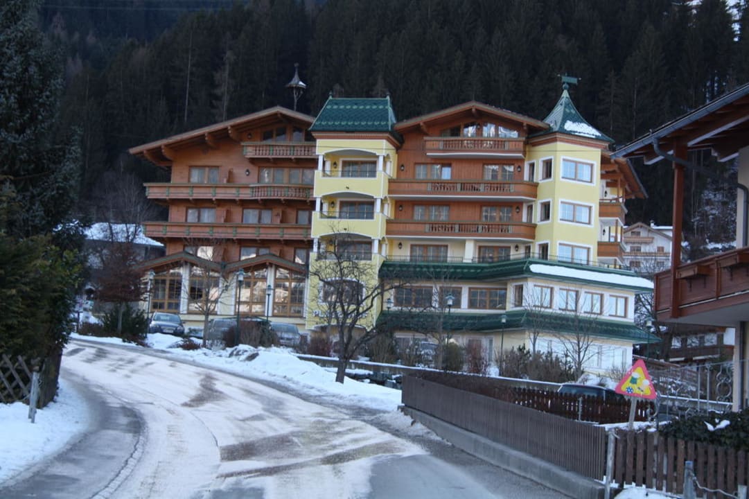 Hotel Platzlhof Platzlhof - Mein Hotel im Zillertal
