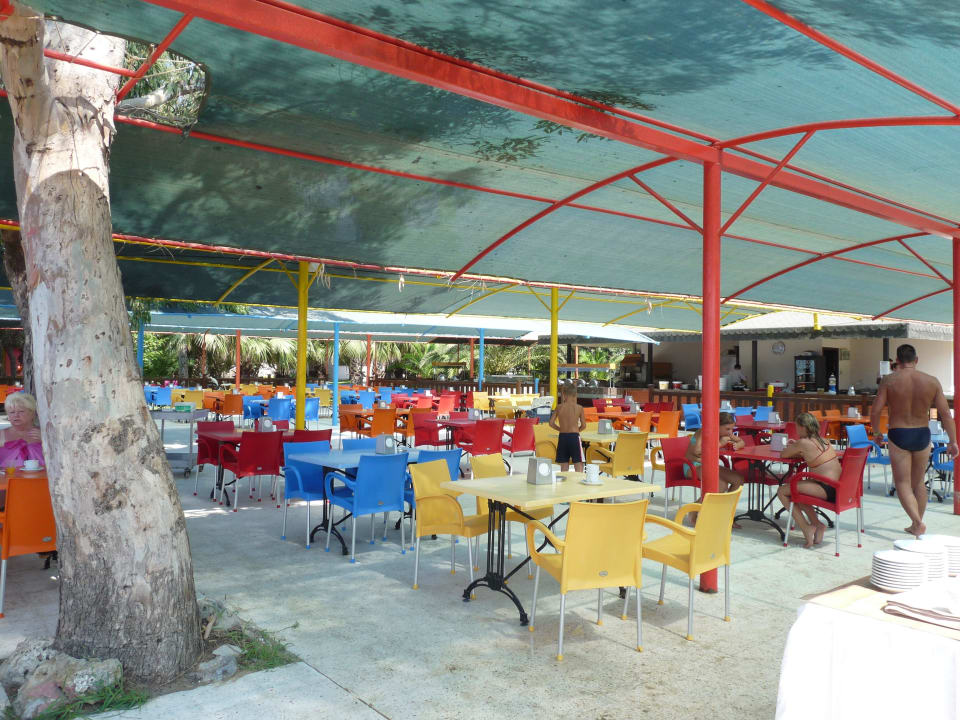 Snackbar am Strand Side Mare Resort & Spa