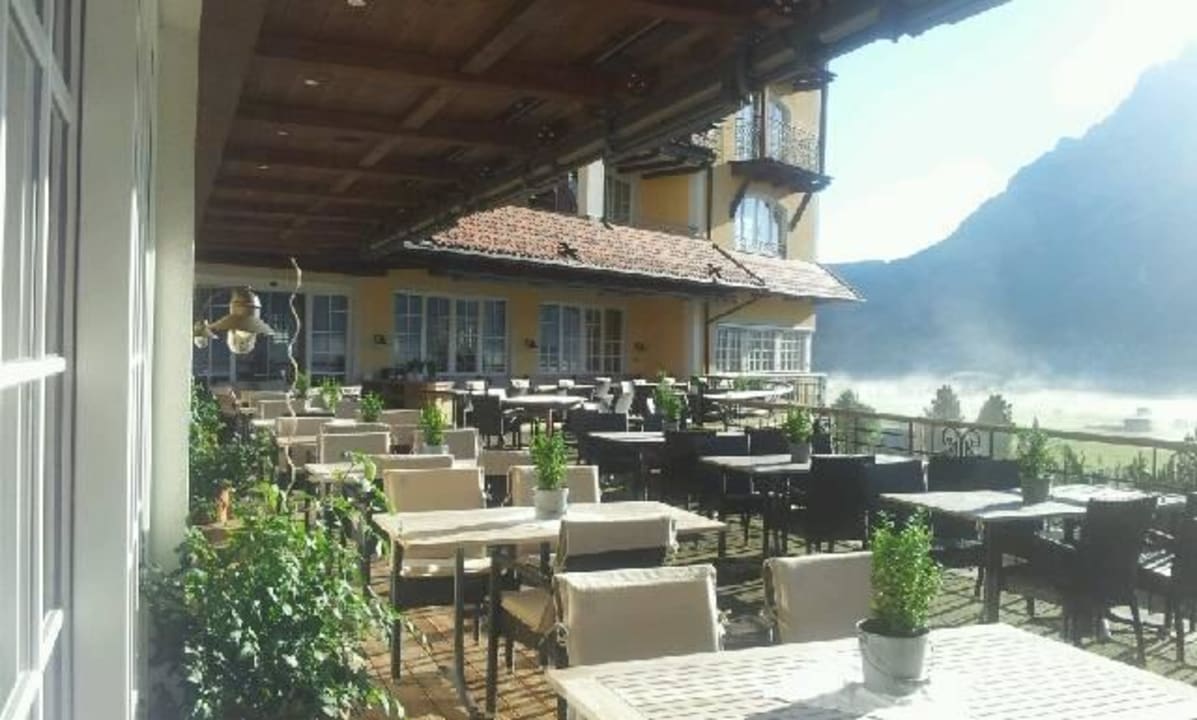 Terrasse Hotel Post Hotel Post Lermoos