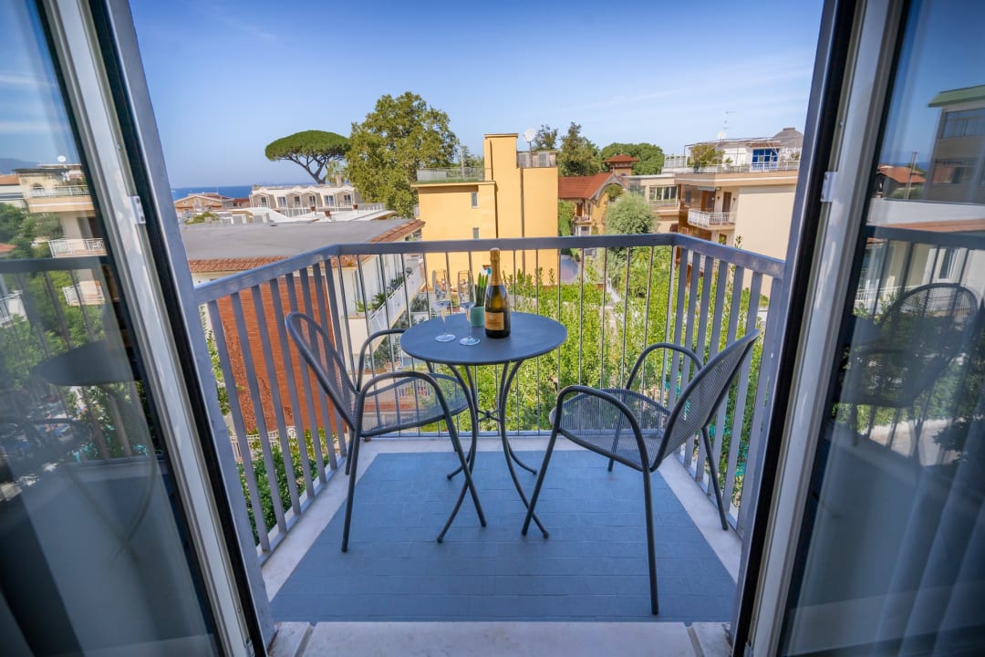 Zimmer Hotel La Pergola Sorrento