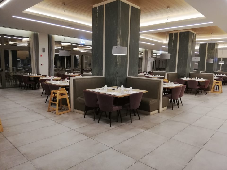 Gastro Amada Colossos Resort