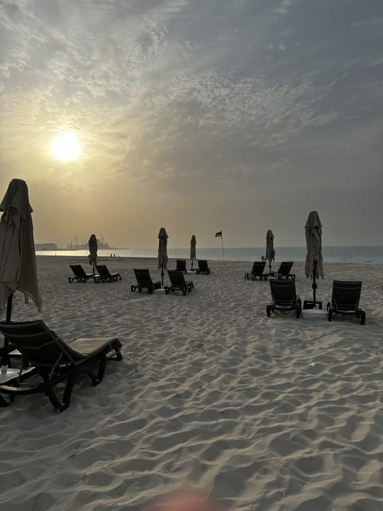 Strand Rixos Premium Saadiyat Island