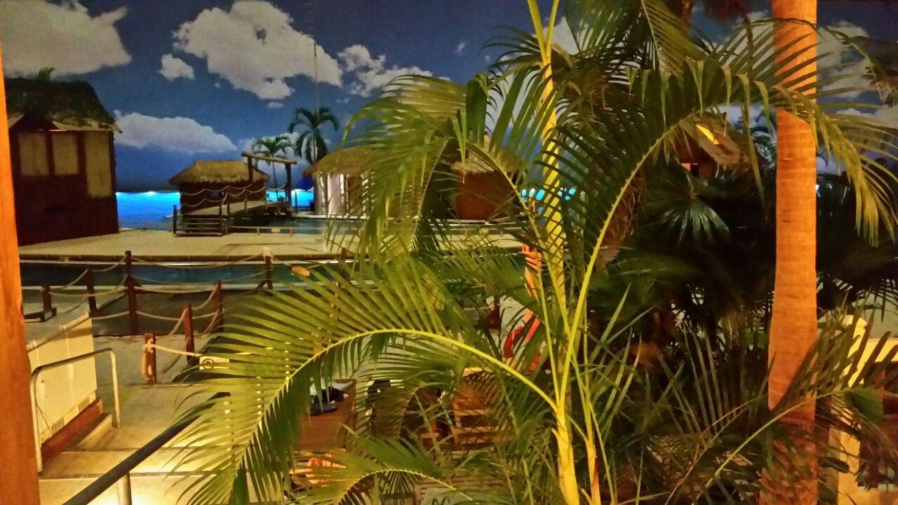 Südsee mit einem tollen Sandstrand Tropical Islands Resort