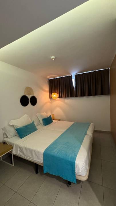 Zimmer alltoura Club Hotel Akeah Broncemar