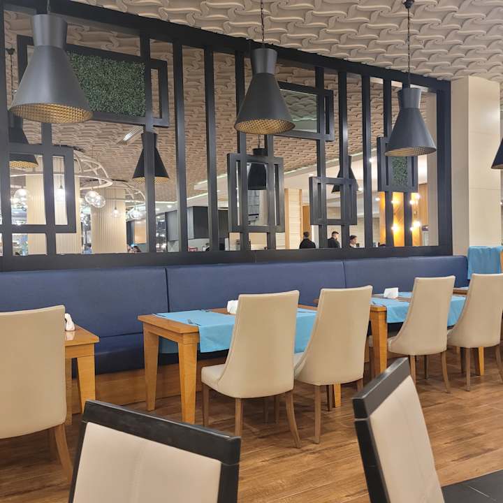 Gastro LRS Port River Hotel & Spa