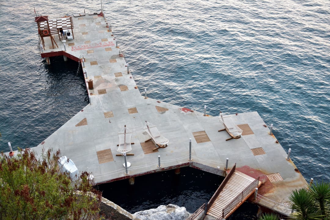 Badeplattform Korumar Hotel De Luxe