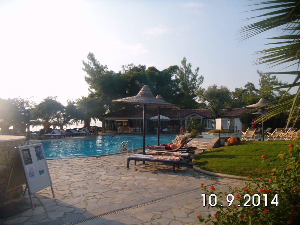 Kleiner Pool beim Strand Anthemus Sea Beach Hotel & Spa
