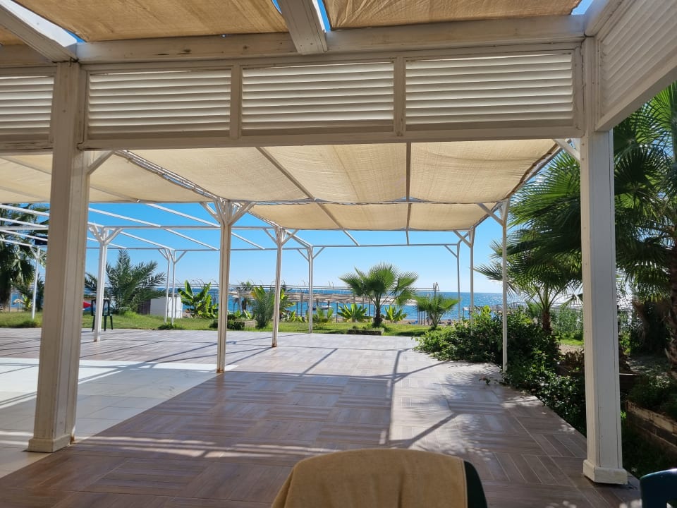 Strand Hotel Orfeus Park