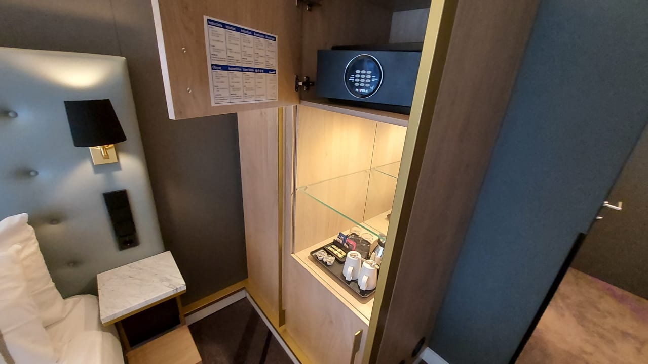 Zimmer Premier Inn Saarbrücken City Centre