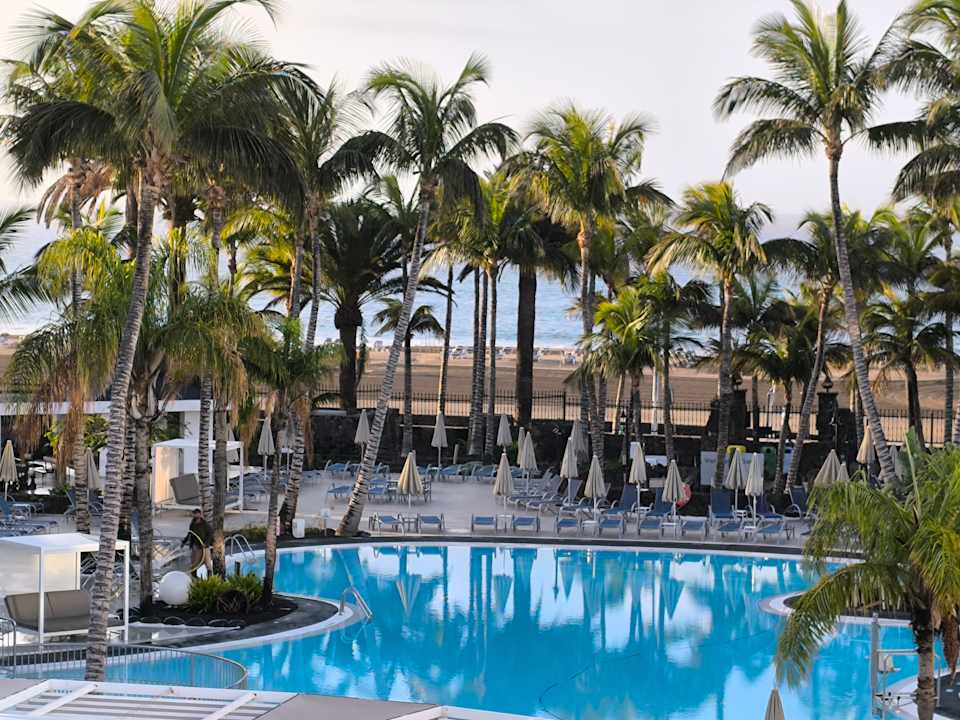 Pool Hipotels La Geria