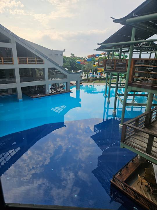 Pool Limak Lara Deluxe Hotel & Resort