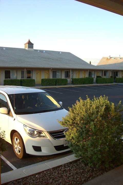 Innenhof Hotel Quality Inn Kingman