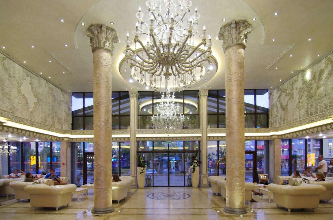 Lobby-Bereich Hotel&SPA Diamant Residence