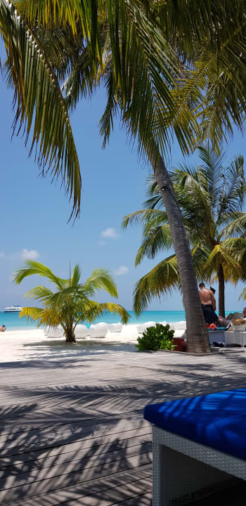 Strand Meeru Maldives Resort Island