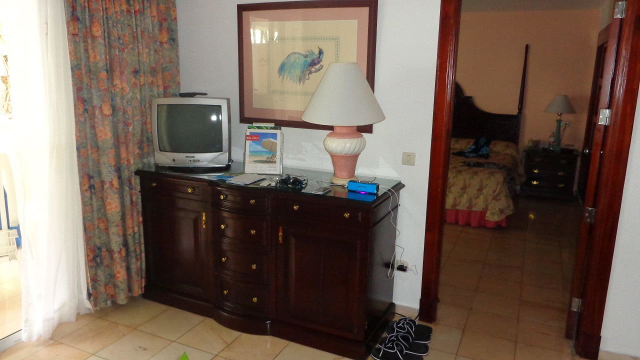 Blick vom Wohn- ins Schlafzimmer Playabachata Hotel