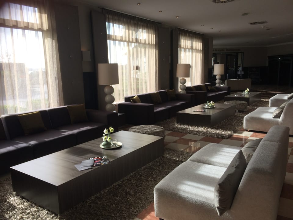 Lobby Van der Valk Resort Linstow