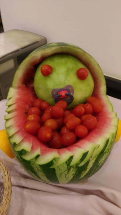 Liebevoll angerichtete Speisen Eurohotel Katrin Hotel & Bungalows