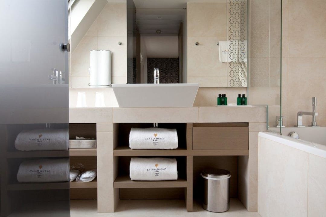 Salle de bain Villa Maillot