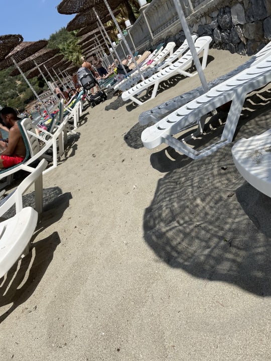 Strand Tusan Beach Resort