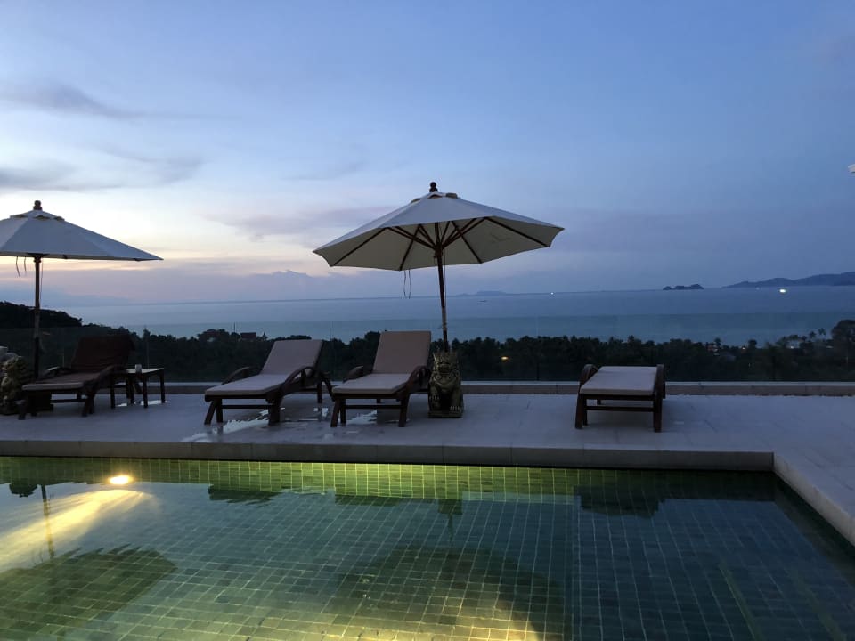 Pool Villa White Tiger