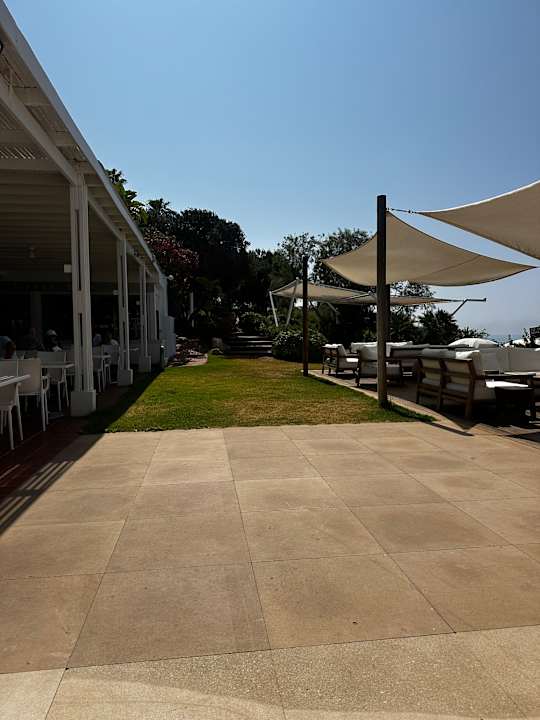 Gartenanlage Hotel Grecian Sands