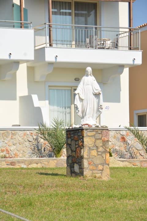 Sonstiges Grand Blue Beach Hotel