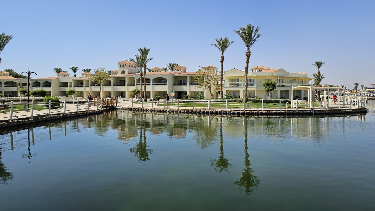 Gartenanlage Pickalbatros Dana Beach Resort - Hurghada