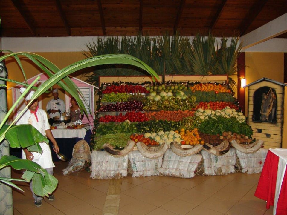 Abendbuffet im Restaurant "La Cathedrale" Hotel Grand Palladium Palace Resort, Spa & Casino