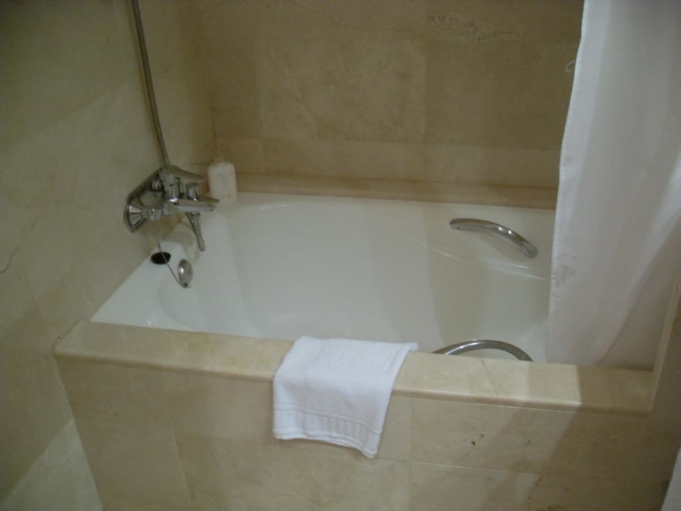 Badewanne Grupotel Playa de Palma Suites & Spa