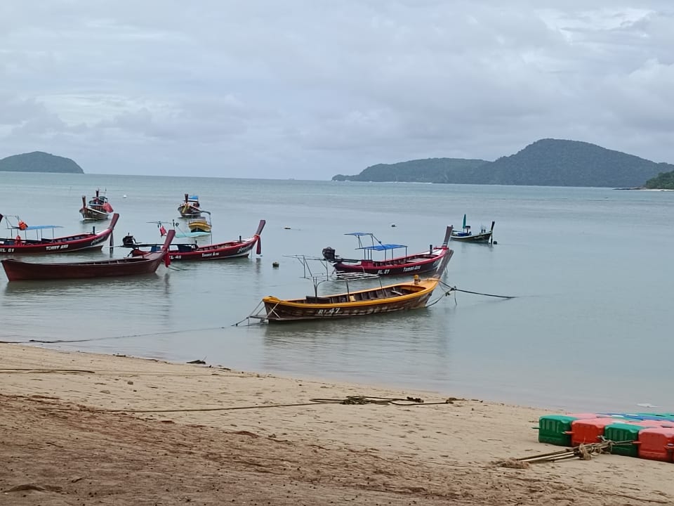 Strand Hotel Rawai Palm Beach Resort