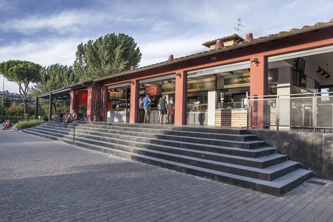 Gastro Norcenni Girasole Village